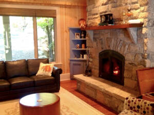 Muskoka cottage design gallery page link thumbnail.